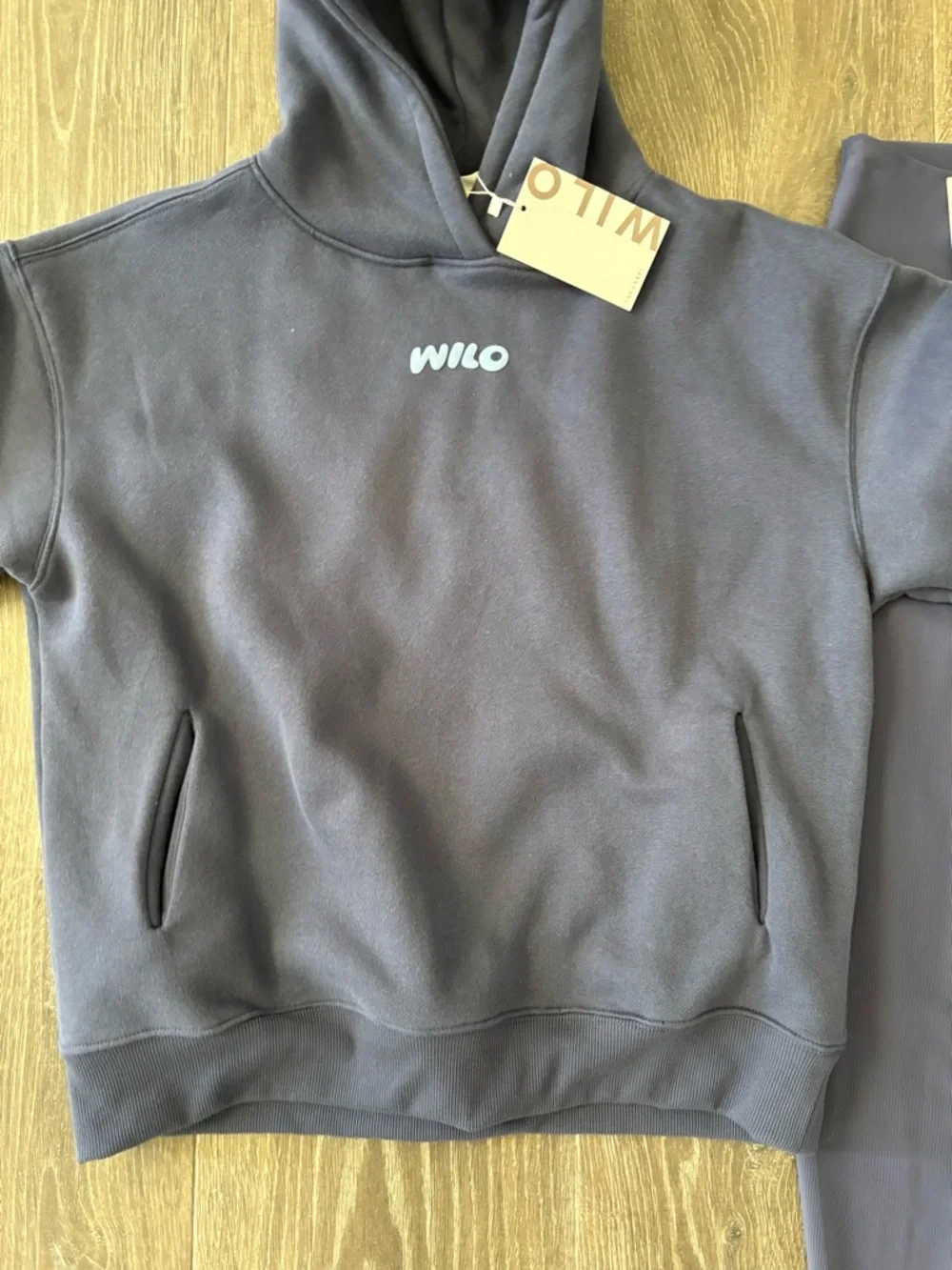 Wilo the Label Wilo Wellness Club Hoodie & Leggings Set - XS NEW! - Picture 2 of 9
